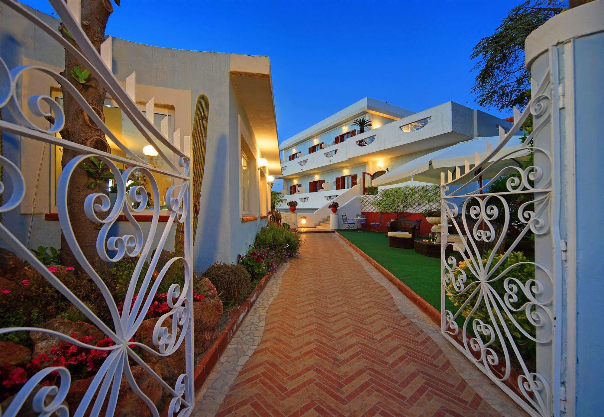 Forio di Ischia Iris Hotel מראה חיצוני תמונה